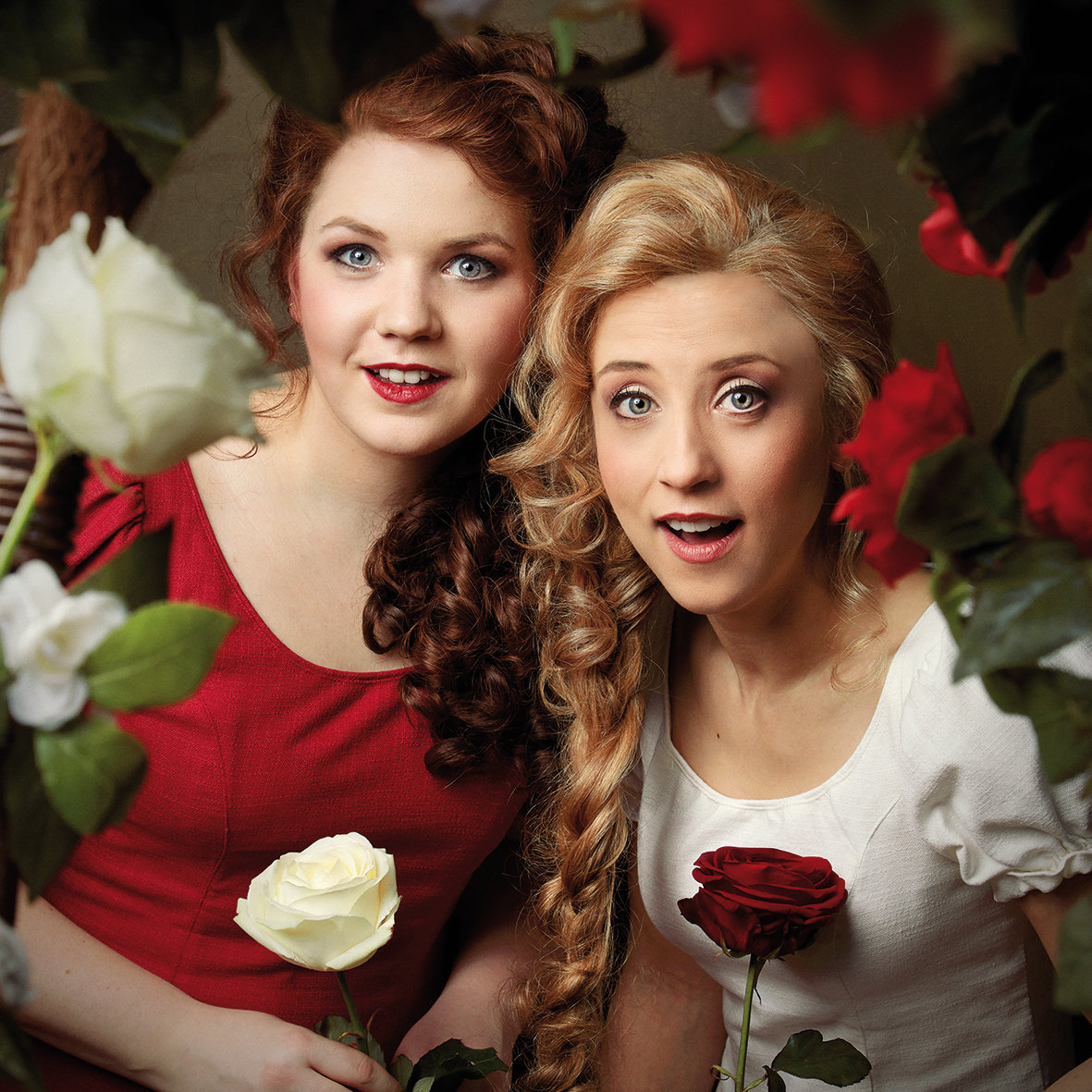 Schneeweißchen und Rosenrot